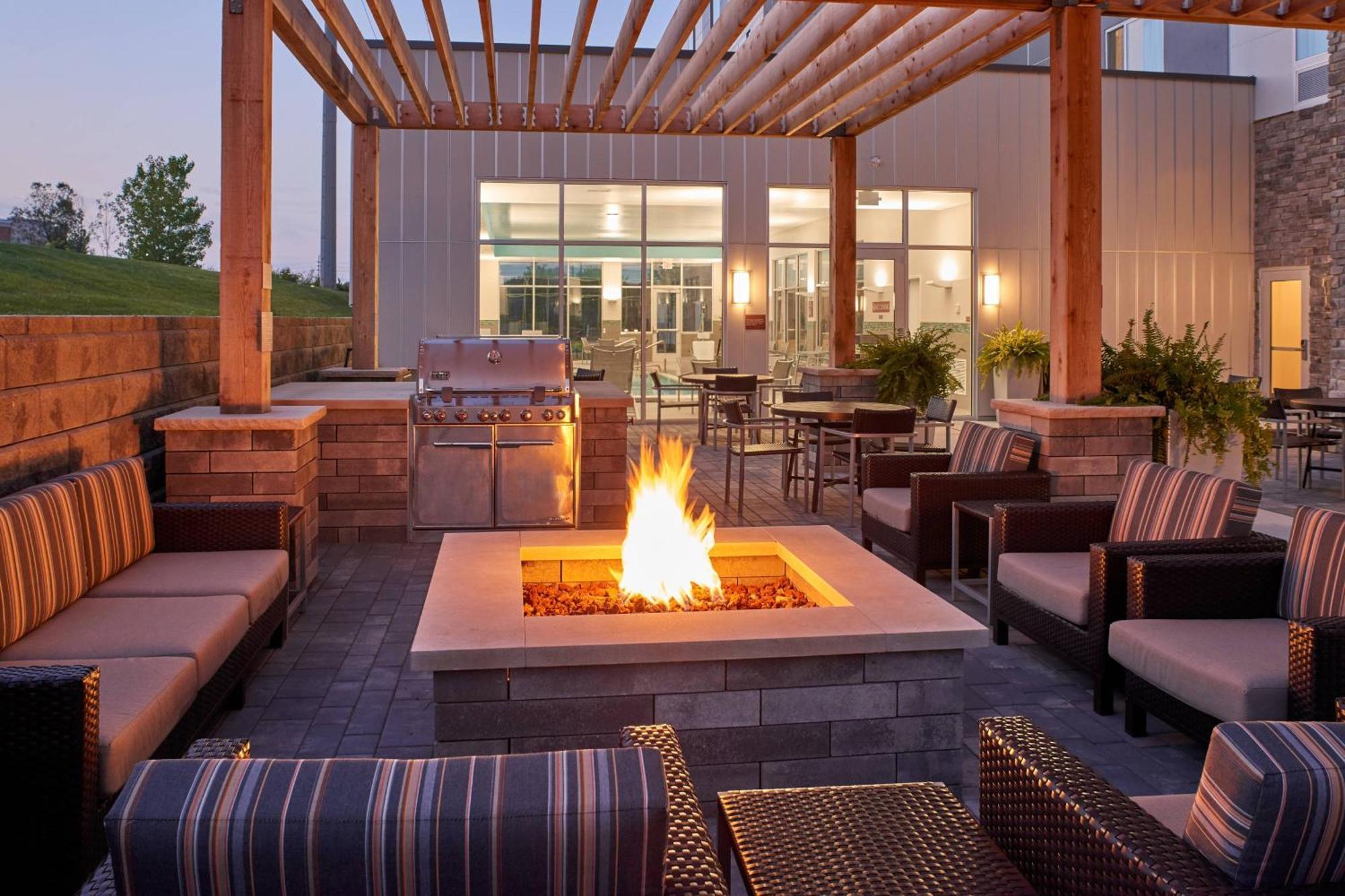 Towneplace Suites By Marriott Cleveland Solon Экстерьер фото